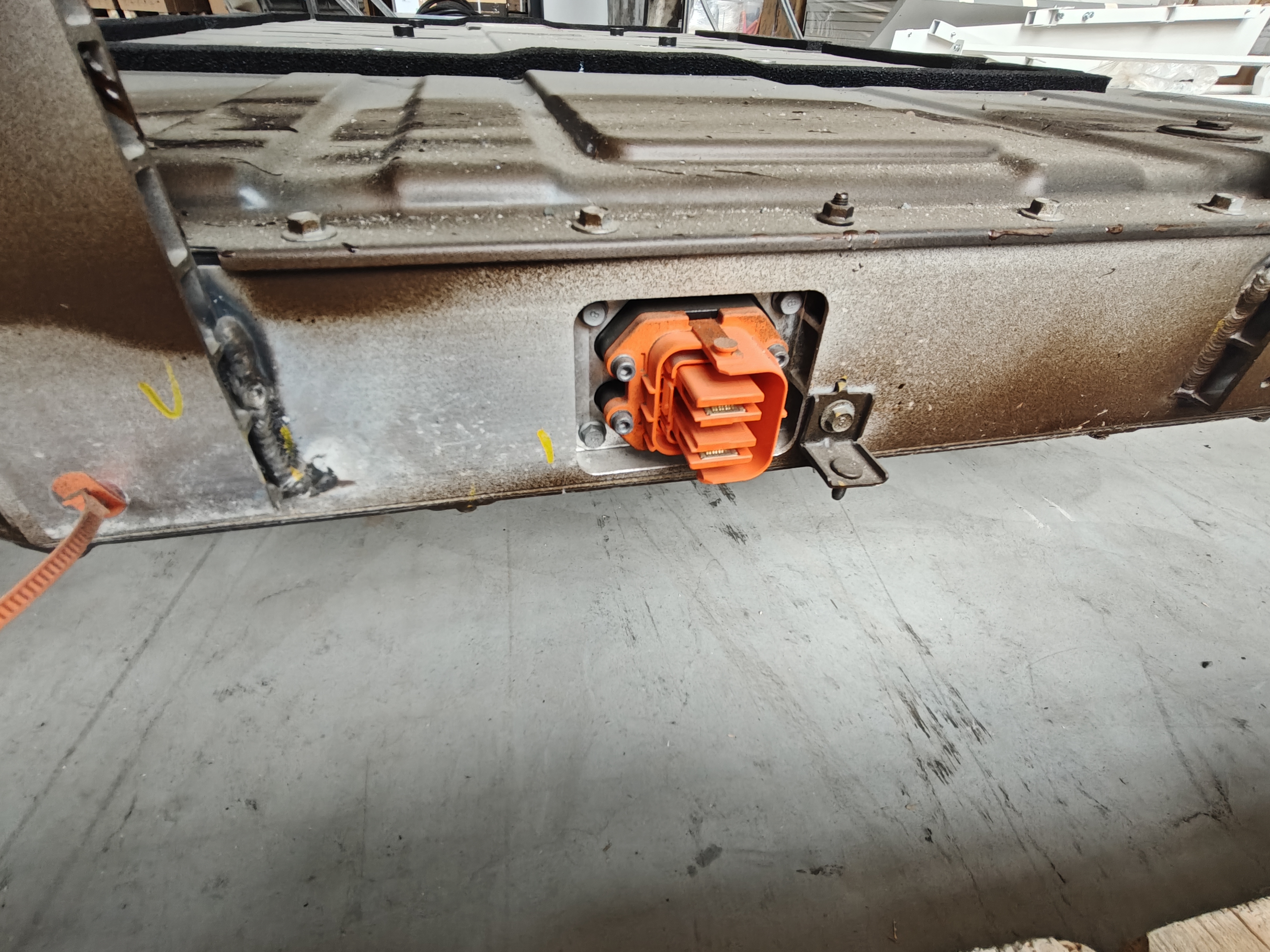 Kia EV6 battery pack photo 3