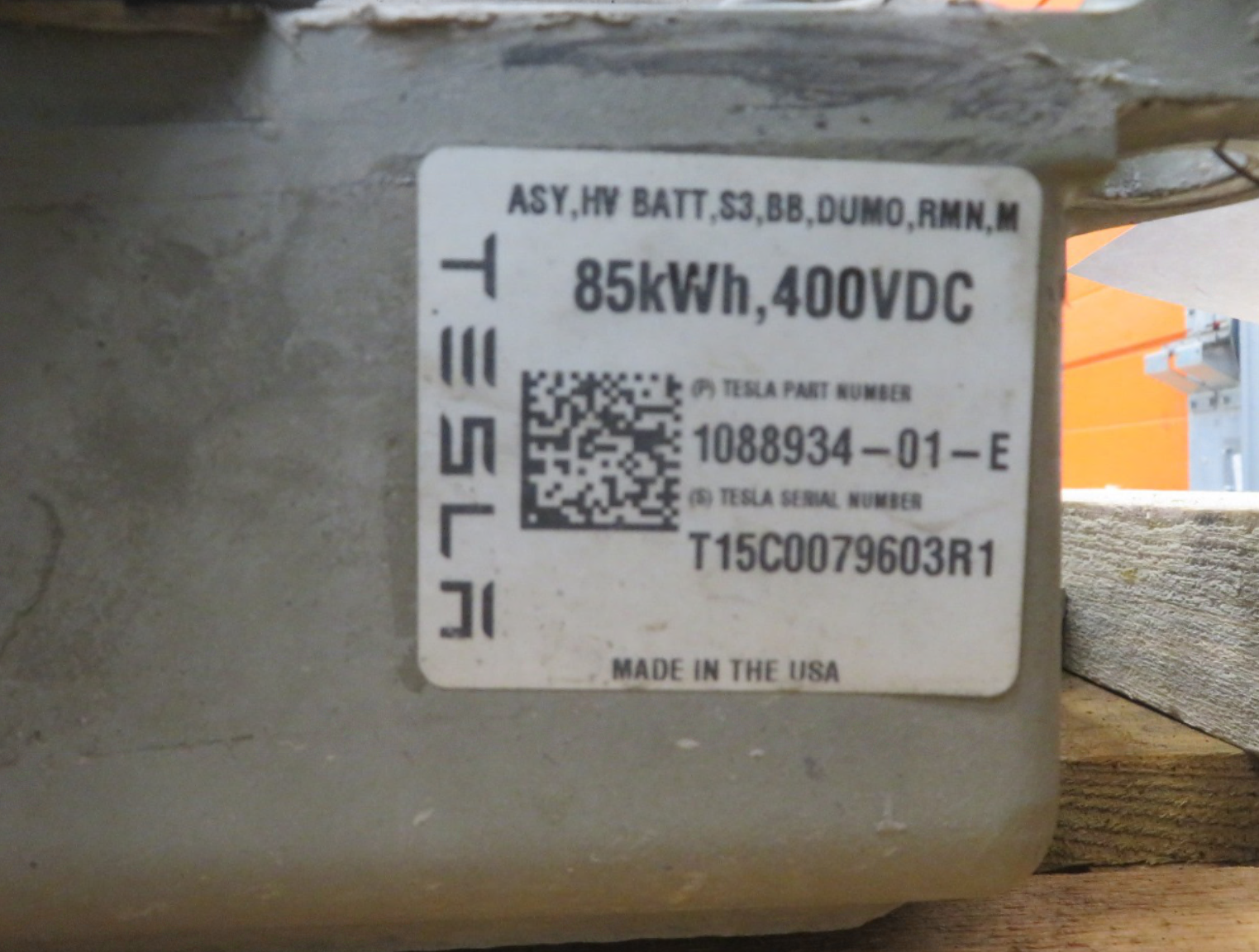 Tesla MOTORS Model S 002 battery pack photo 2
