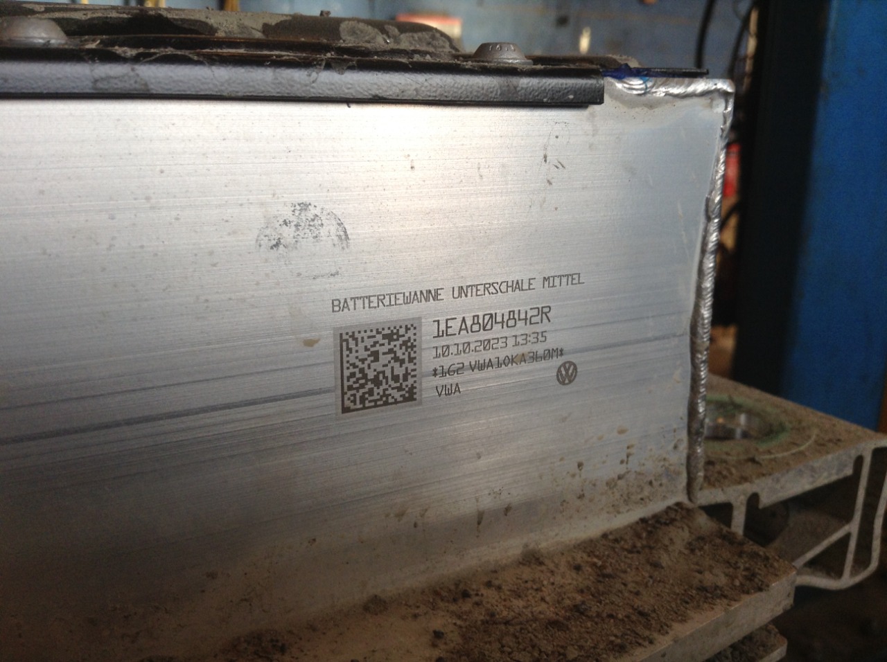Volkswagen ID.BUZZ battery pack photo 3