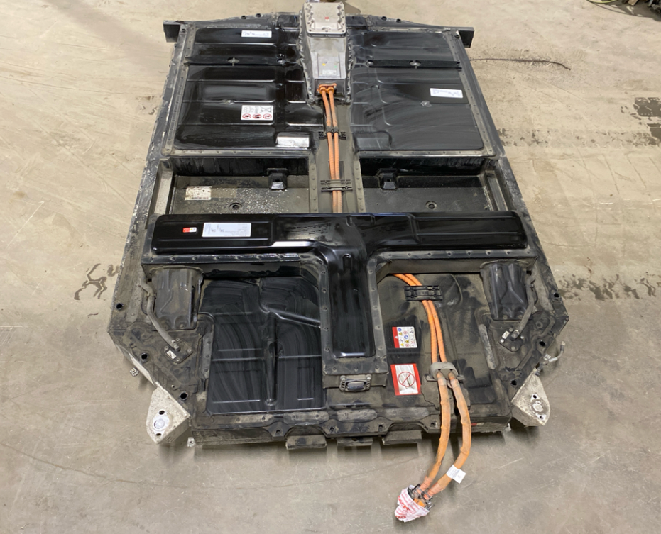 Porsche Taycan battery pack photo 2