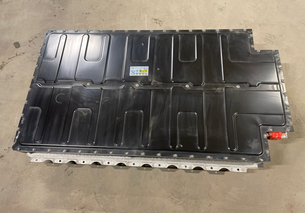 BMW i3 battery pack photo 2